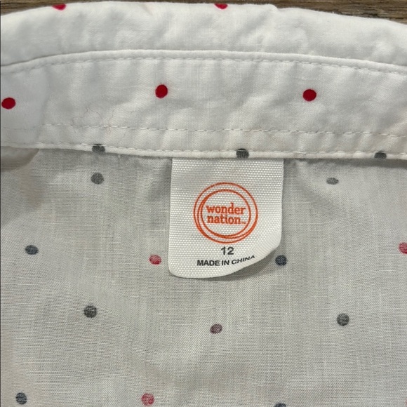 Wonder Nation Boys Kids 12 White Button Down Shirt with Red and Blue Polka Dots - Picture 2 of 5